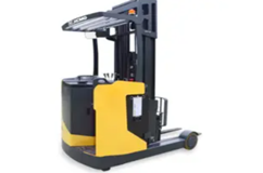 XCMGXCF-PG15Stand-On Reach Stacker