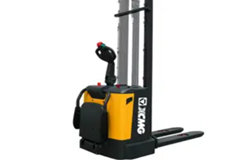 XCMGXCS-P12Stand-up Pallet Stacker